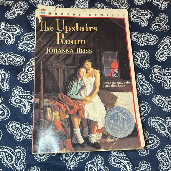 The Upstairs Room by Johanna Reiss - Picture 1 of 2